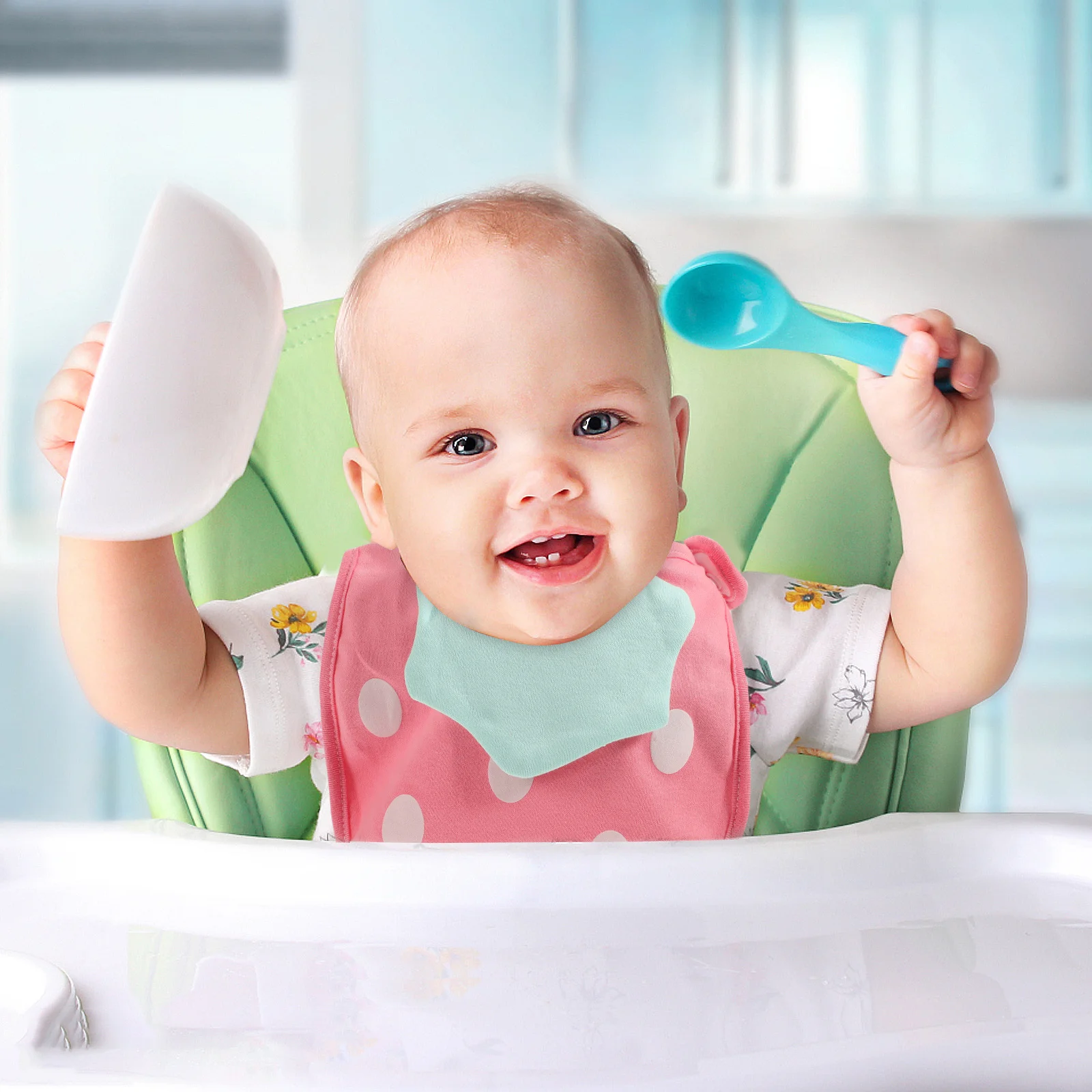 

Cartoon baby bibs Toddler saliva towel waterproof baby bibs Saliva towel Baby ribs