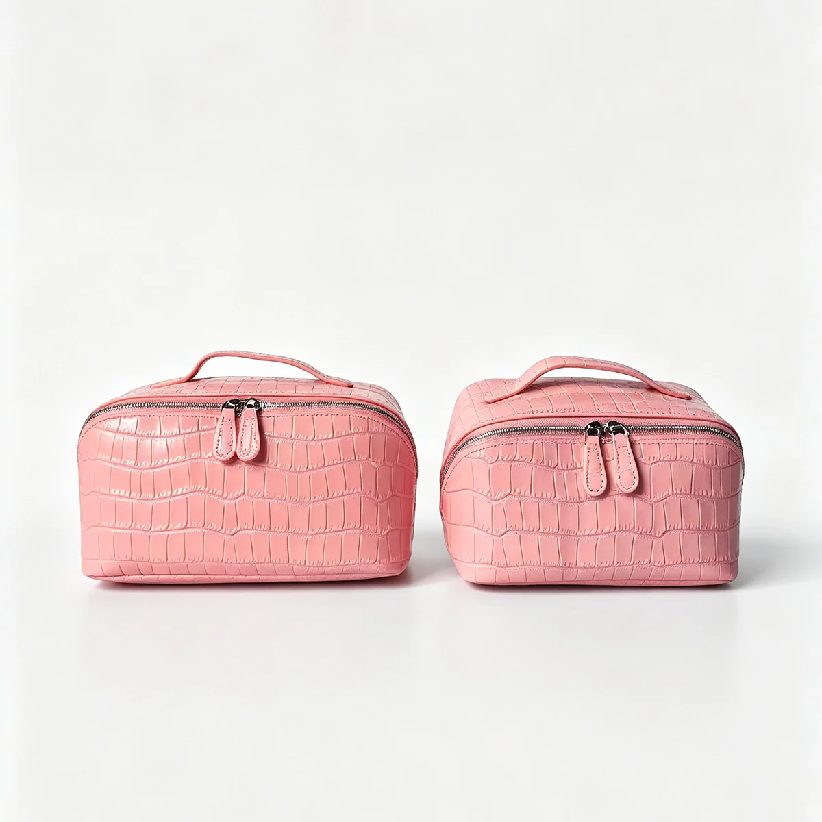 Geprägter Kosmetikbeutel aus Leder mit Krokodil-Optik, großer Stauraum, mehrere Taschen, Handtaschen-Organizer für Toilettenartikel, Reise, rosa Ausführungen. – Detail 22