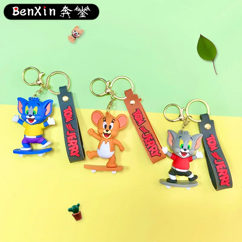 

Miniso exquisite couple gifts, keychain car bag pendants, keychain ring pendants