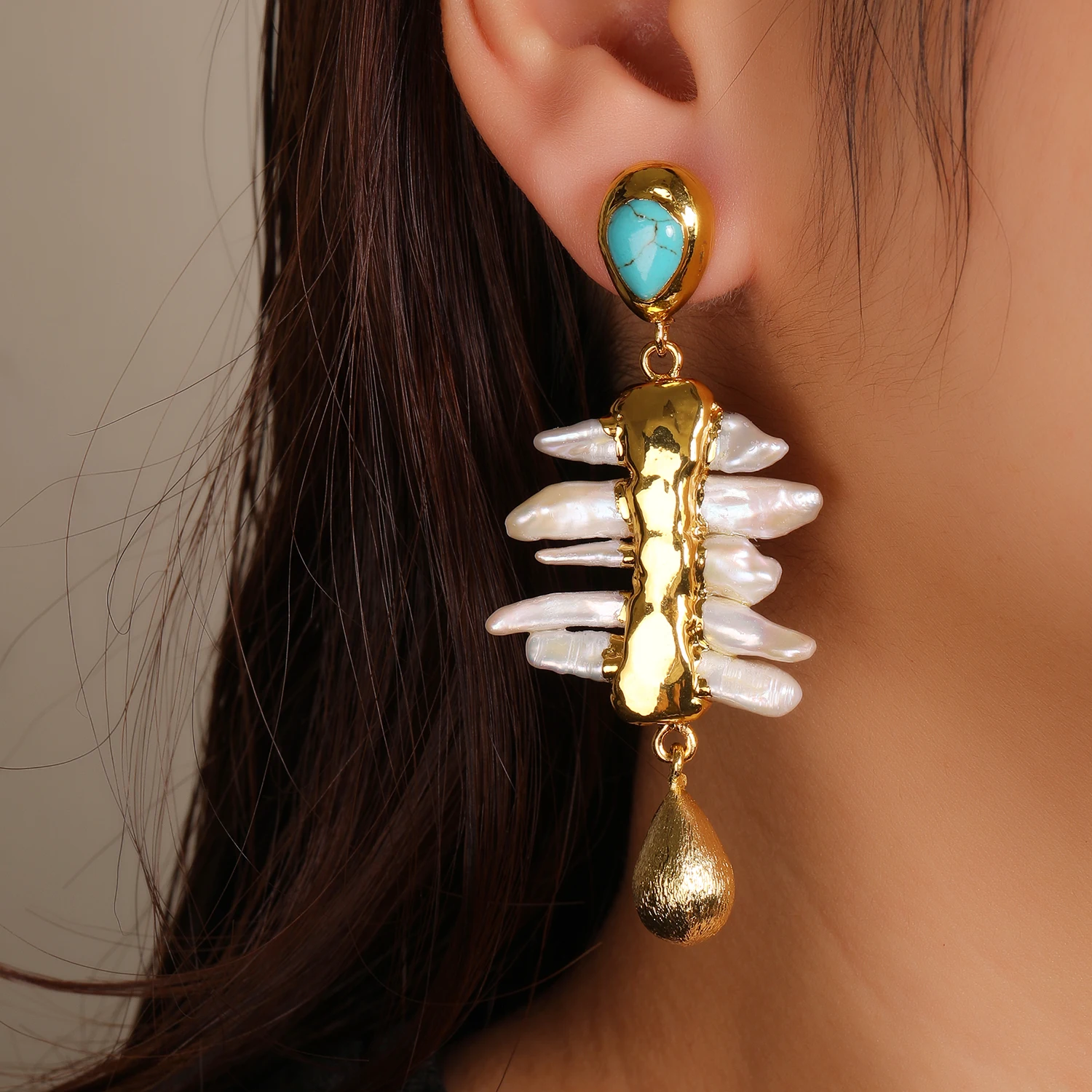 

Gorgeous Trendy Pendant Earrings Natural Freshwater Irregular Pearl Luxury Women's Jewelry 18k Gold Plated Copper Inlay Wedding