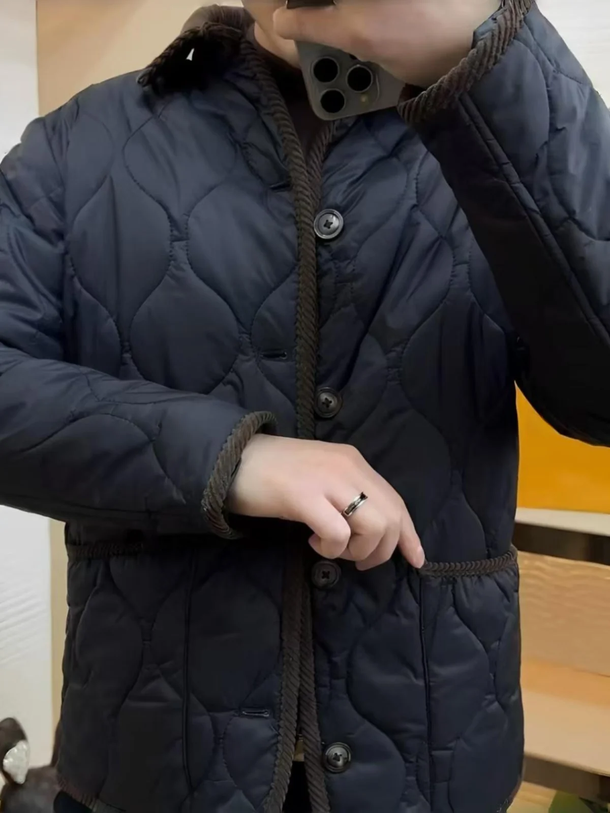 

Мужская утепленная хлопковая куртка: универсальная, с простым воротником, комфортная, модная, европейская, люксовая, легкая, стильная, зимняя