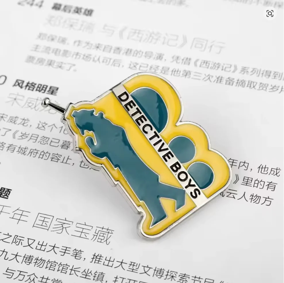 アニメ漫画名探偵コナンエナメルピンコスプレブローチバッジバックパック用ファッションジュエリーギフト