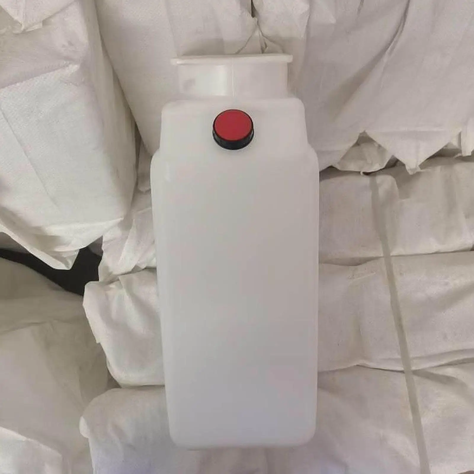 

Автомобильный подъемник для масла, белый пластиковый контейнер для гидравлического масла для автомобильной подъемной мастерской, необходимая