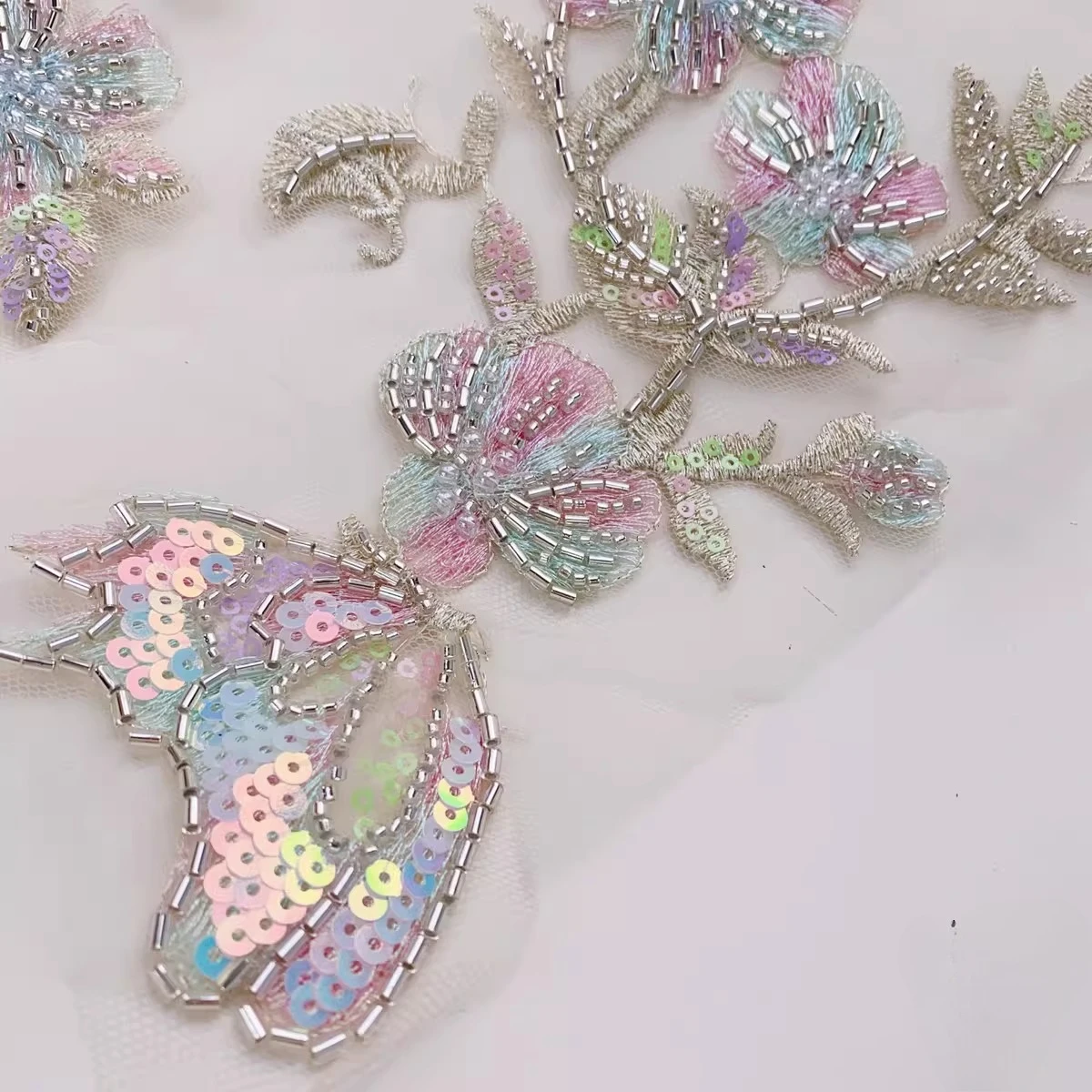 SMEALE 1Set Perlenstickerei Schmetterling Blume Spitzenapplikation.Kinderkleidung Kleid Dekoration Aufkleber.Aufnäher für Kleidung. – Detail 6