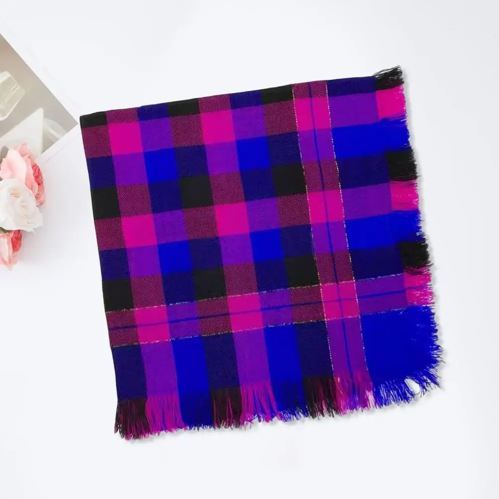Foulard multifunzionale Sciarpa quadrata in lana con motivo scozzese con decorazione nappa per donna Foulard lavorato a maglia per abbigliamento da esterno