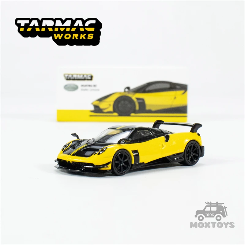 Tarmac Works 1:64 Pagani Huayra BC Giallo Limone Black Yellow Diecast Model Car