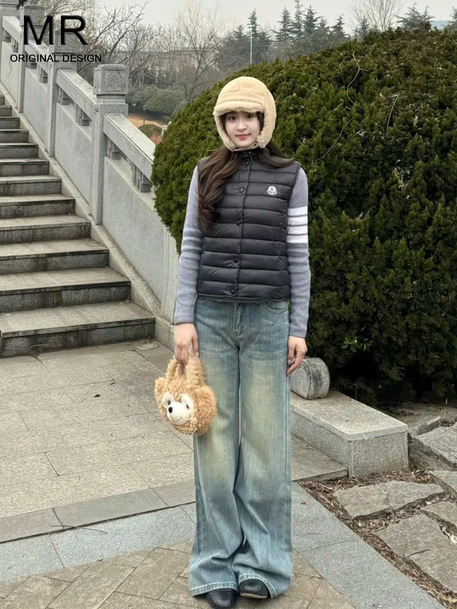 

Женские джинсы с высокой талией в американском стиле, весенне-летние, свободного кроя, повседневные, модные, с дизайнерским кроем, светло-голубые, из денима.