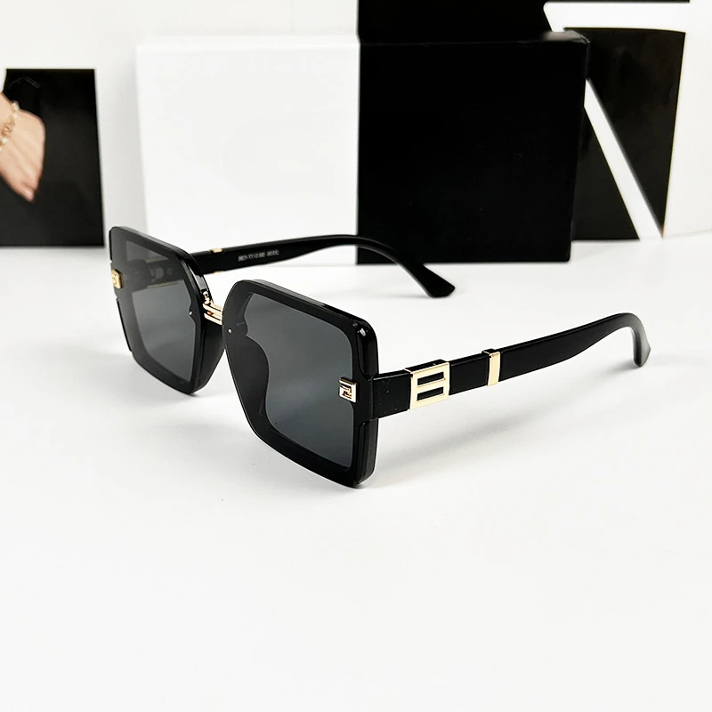2025 مربع النظارات الشمسية النساء لمدرب القيادة السفر نظارات شمسية أنيقة شخصية UV400 نظارات occhiali da sole da uomo #4