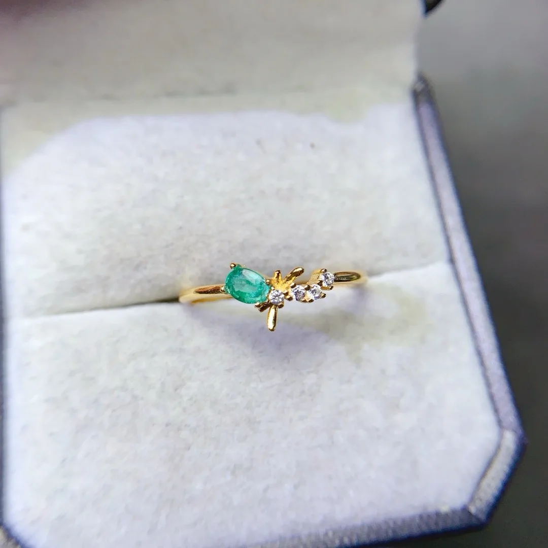 

Captivating Brilliant Natural Emerald S925 Silver Ring Piece of Women Jewelry To Elevate Your Style for Parties and Daily Life