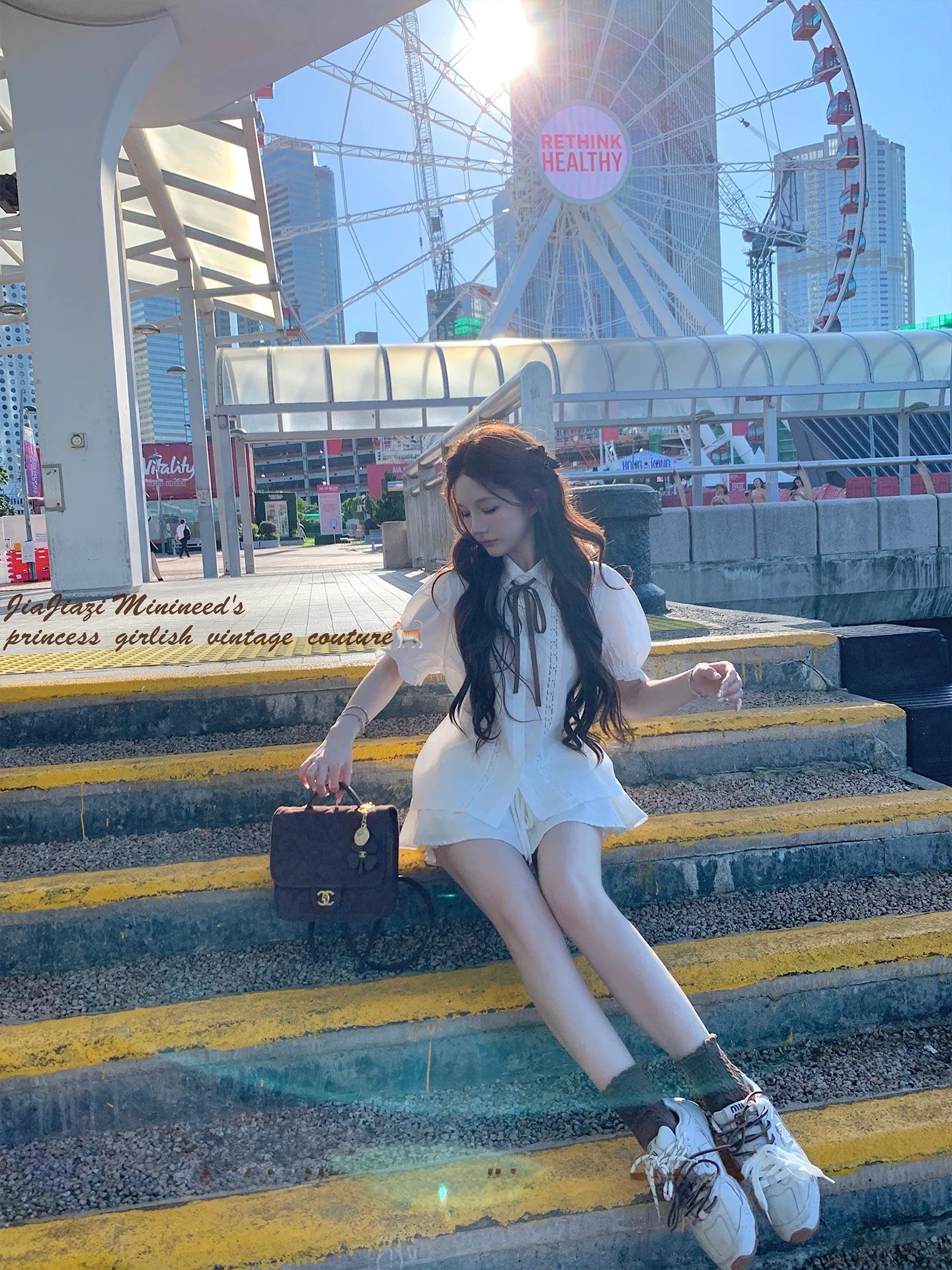 

Милый топ с круглым вырезом, рюшами на рукавах, воротником-стойкой и узлом, из смесового хлопка, с короткими рукавами