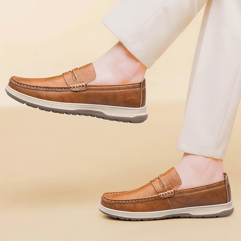 

High Quality Men Comfortable Two-layer Cowhide Casual Leather Shoes Hand Sewn Fashionable Breathable Outdoor Casual Sports Shoes