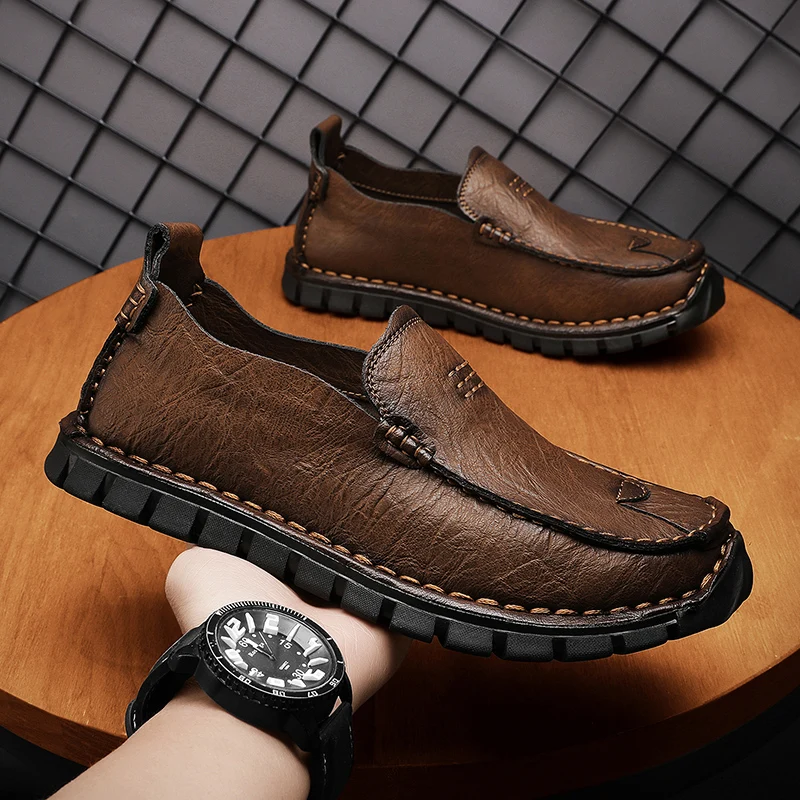 Handmade Leather Men Casual Shoes Loafers Breathable Leather Shoes Men Flats Slip On Moccasins Tooling Man Shoes Driving Loafers