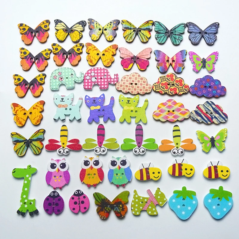 50Pcs Mixed Cartoon Animal Wooden Buttons 2 Holes Scrapbooking Crafts DIY Kids Clothing Accessories Sewing Wood Button Decor