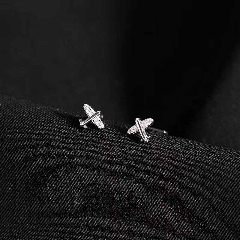 Fashion Silver Plated Crystal Zircon Sweet Stud Earrings for Women Flower Helix Cartilage Tragus Lobe Teen Ear Piercing Jewelry