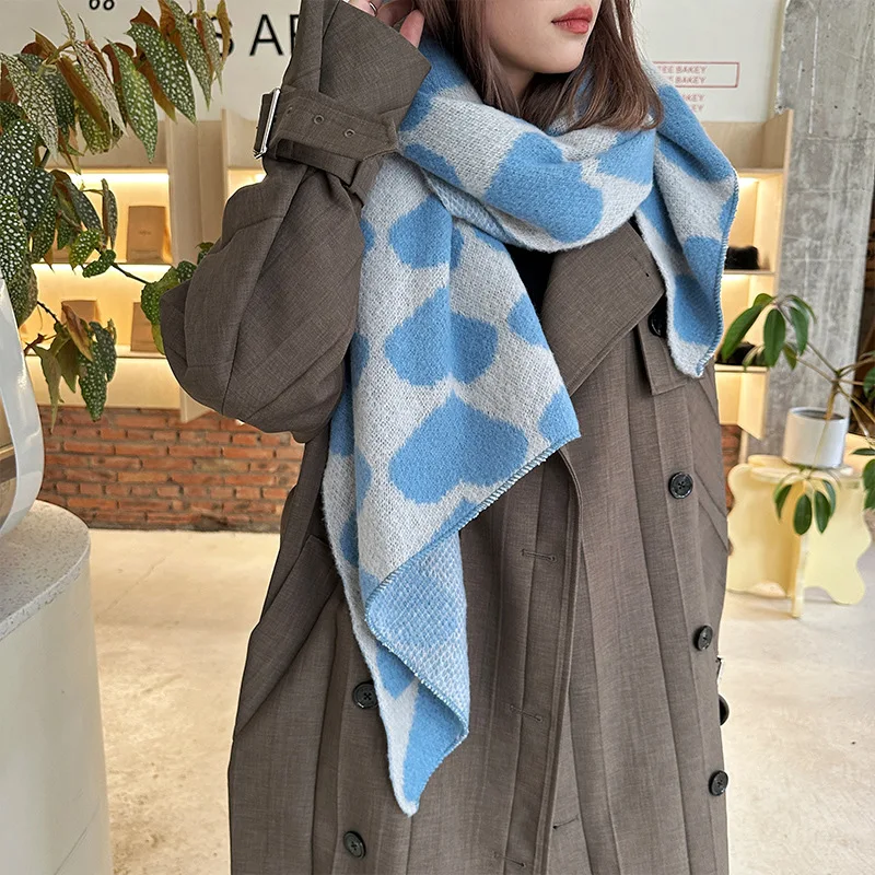 New Luxury Designer Fashion Scarf Winter Women Striped Knit Wool Muffler Female Chic Versatile Small Soft Warm Shawl Trendy Girl