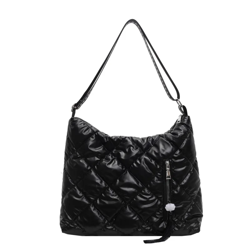 

Vintage Large Capacity Women's Tote - Stylish Retro Shoulder Bag for Casual Daily Shopping Use