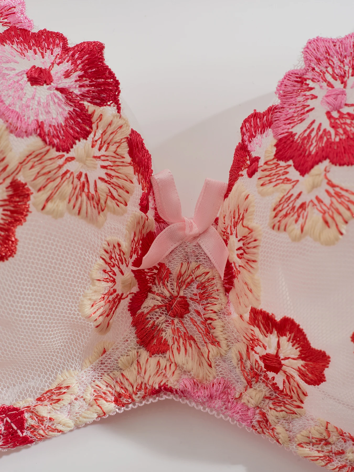 عيد الحب طبعة محدودة ساكورا المطرزة الدانتيل مجموعة الحميمة مثير انظر من خلال الفرنسية Bralette للملابس الداخلية الحلوة للتاريخ