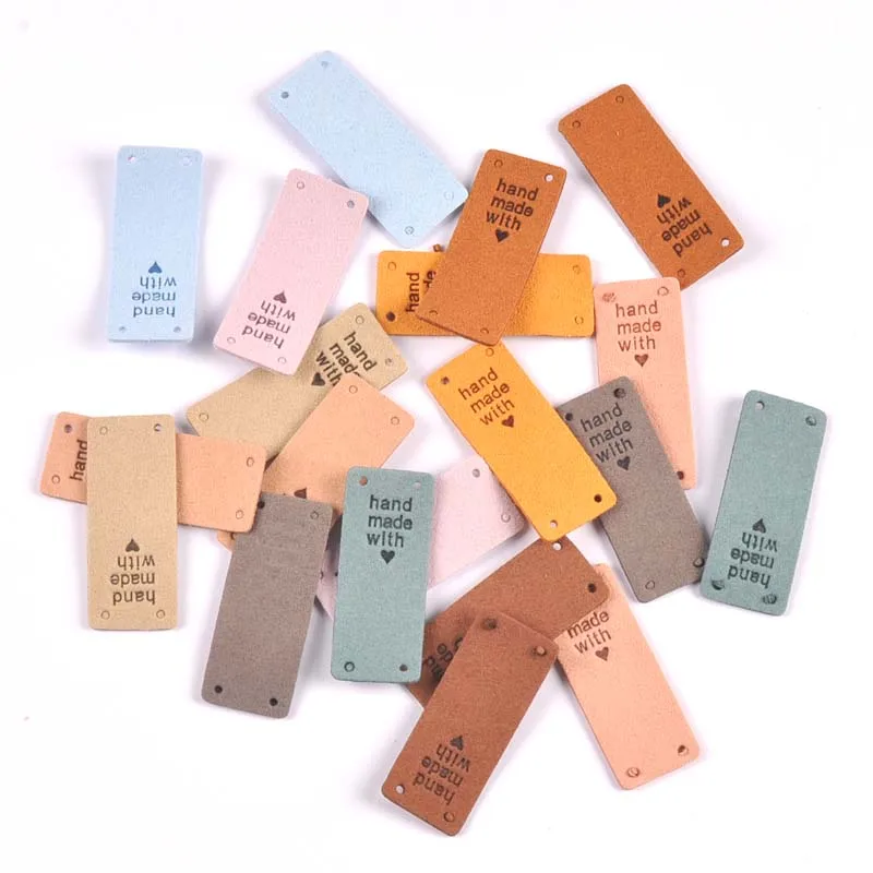 20Pcs 2x5cm PU Cloth Handmade With Love Embossed Tags DIY Flag Label For Garment Sewing Accessories cp3430