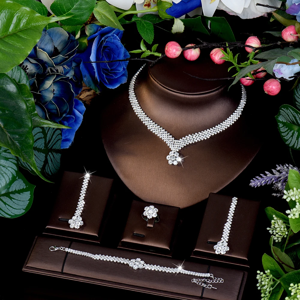 

HIBRIDE New Heartbeat Cute Flower Necklace Earrings Bracelet Set Women's Clothing Light Luxury Jewelry Wedding Holiday Gift 1095