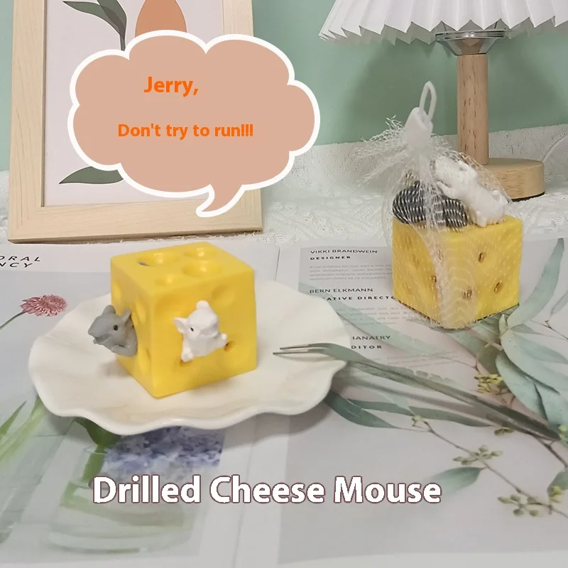 

Novelty Funny Mouse and Cheese Finger Squeeze Toy Stretchy Stretch Mouse Hidden in Cheese Hole Block Decompression Latex Toys