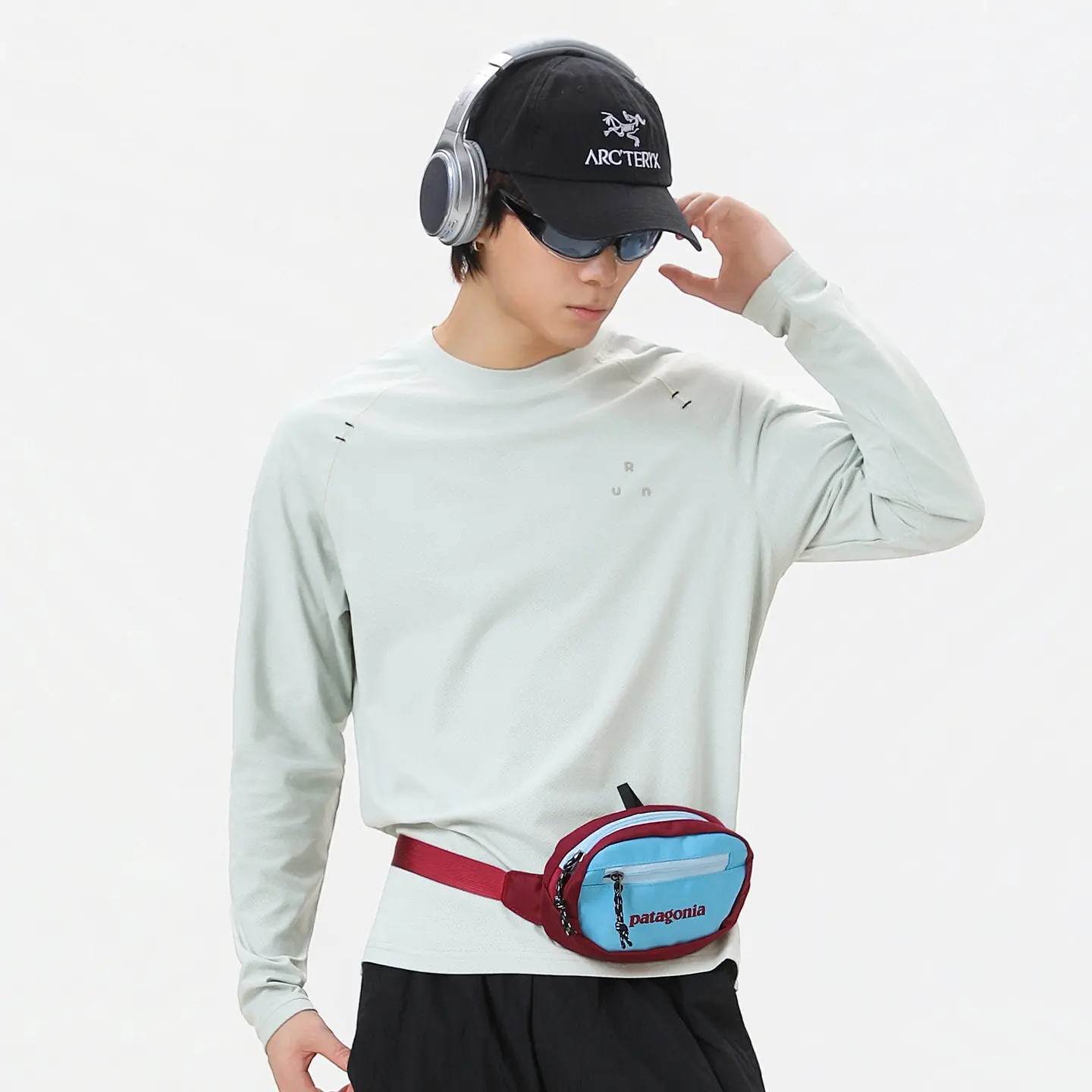 Men's Minimalist Slim-Fit Athletic Pullover – Breathable Long Sleeve Top for Gym, Outdoor & Casual Wear image 5