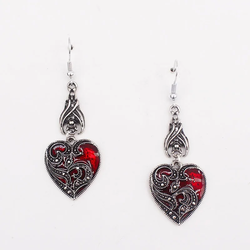 

Christmas and Halloween Women's Euro American Alloy Gothic Style Dark Bat Drip Oil Heart Pattern Simple Earrings