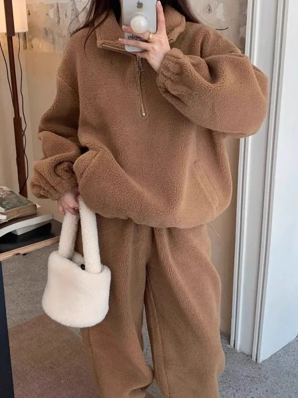 

Комплект из двух предметов: толстовка и брюки больших размеров (300 г/м²), утепленные, повседневные, для мужчин и женщин, теплые и комфортные.