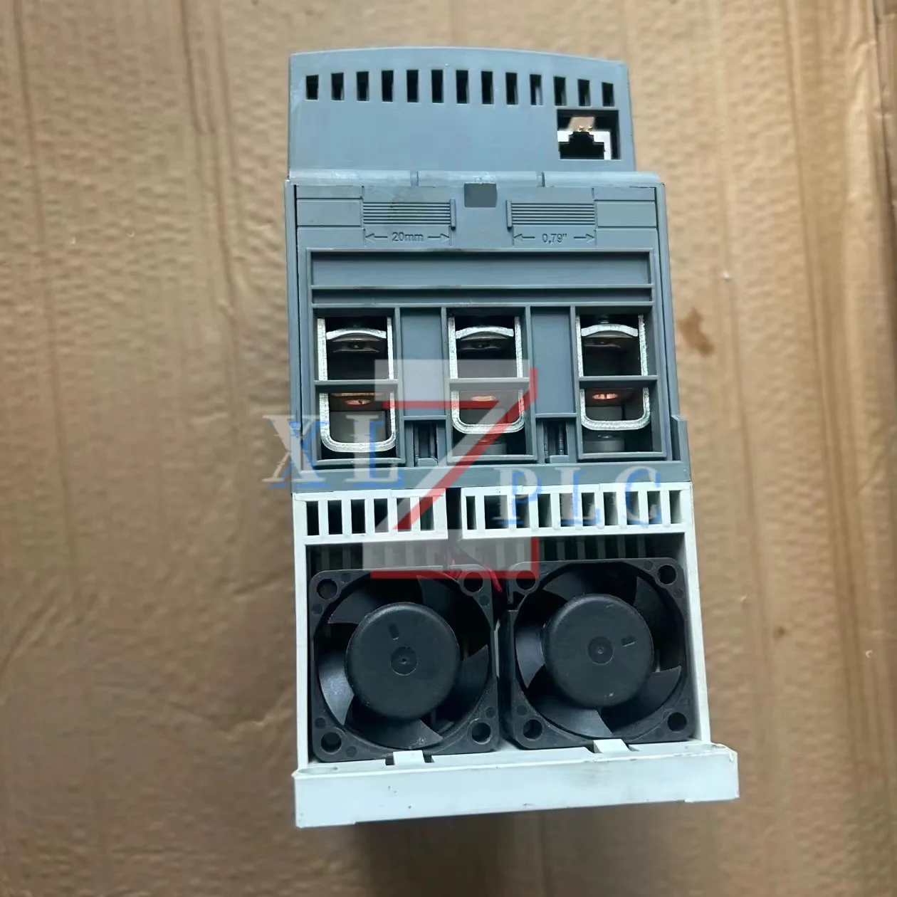 novo na caixa PSE60-600-70 PSE85-600-70 PSR105-600-11 Soft Starter