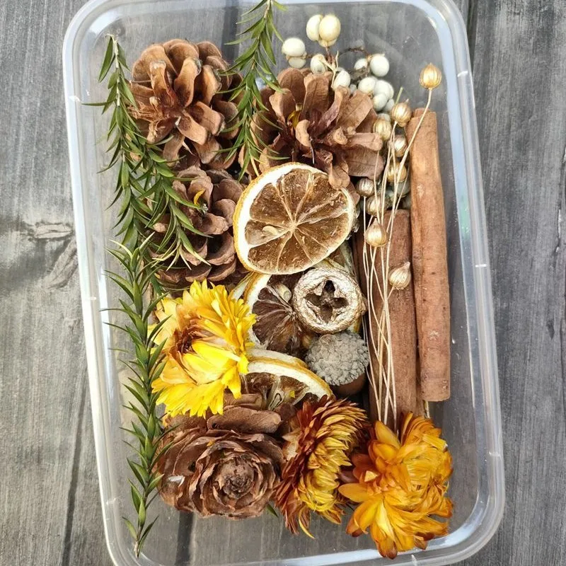 فروع الصنوبر الاصطناعية لكشك الصور ، الدعائم المفيدة للفتاة ، الحرف ديي ، طفل الغابات ، دعامة التصوير الفوتوغرافي