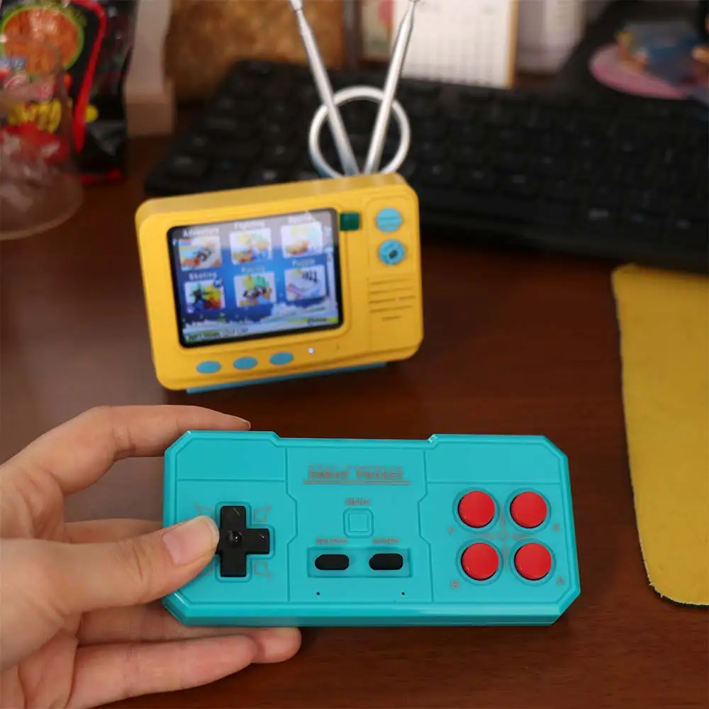3.0 Inch Screen Retro Bookshelf TV Console Built-in 339 Games Mini Pocket Size Handheld TV Game Wireless Controllers
