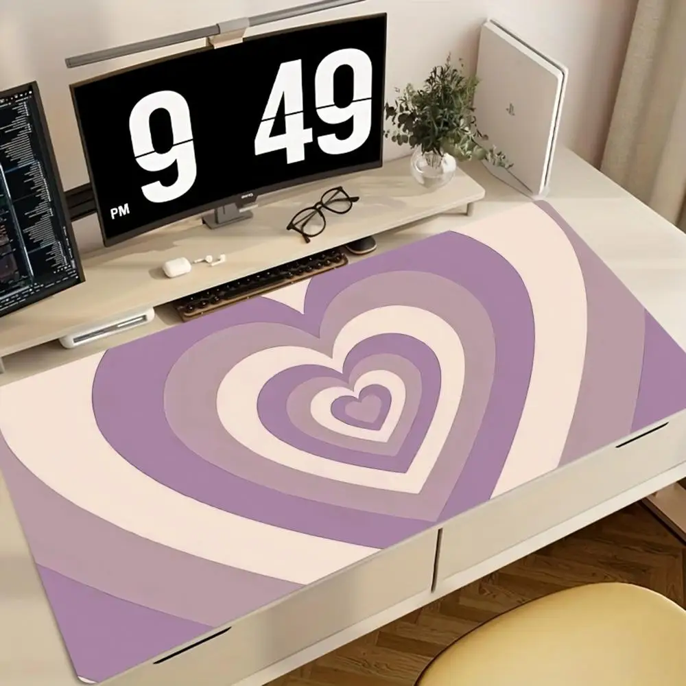 Gradient Heart Large Gaming Mouse Pad Non-Slip Rubber Stitched Edge Extended Desk Mat for Home Office