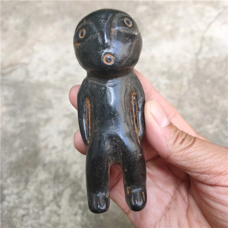 

Natural Vintage Handicrafts Iron Stone Red Mountain Culture Sun Man Alien Pendant Jade Pendant Lai Zi