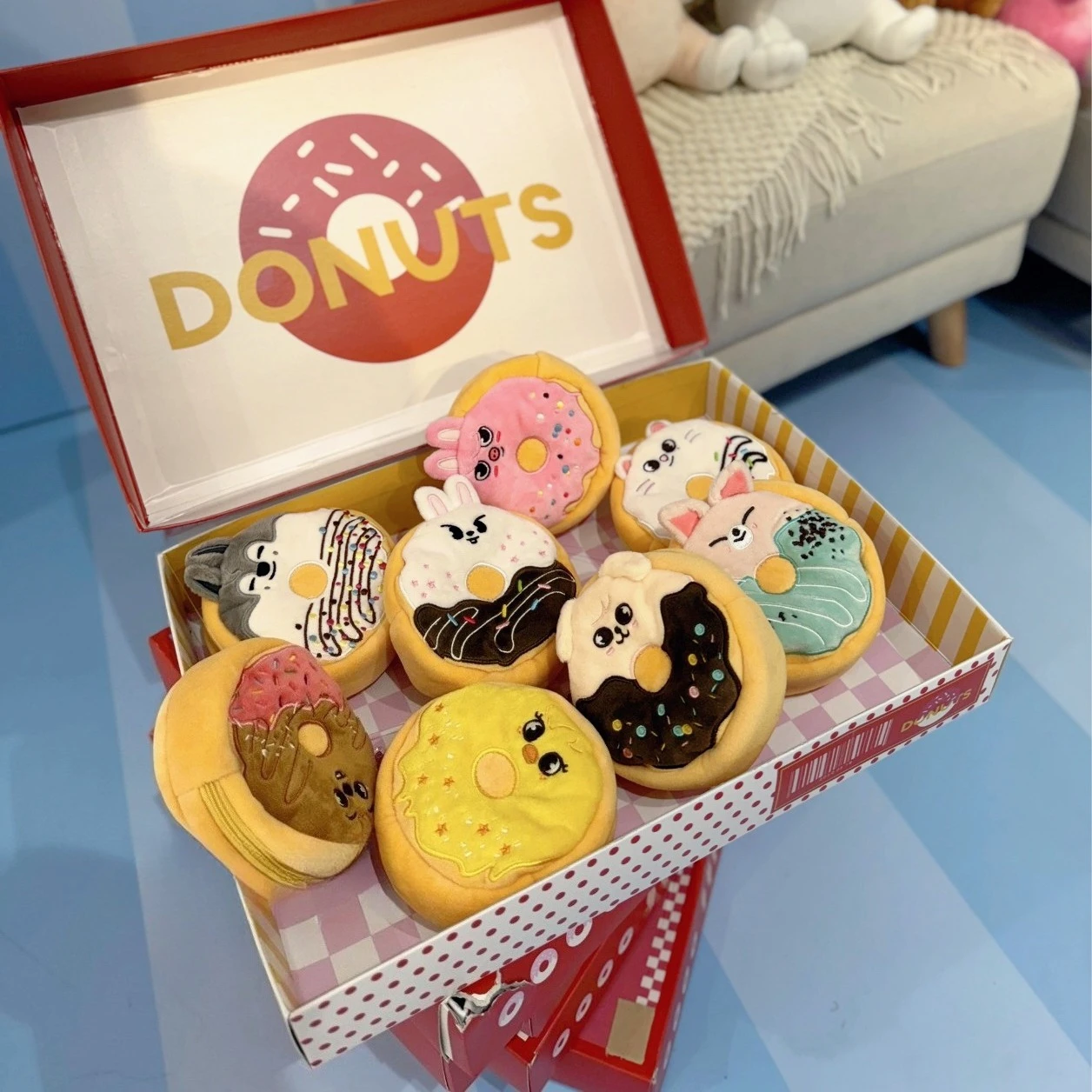 

SKZOO stray children's card holder donut plush keychain pendant book bag key cute pendant