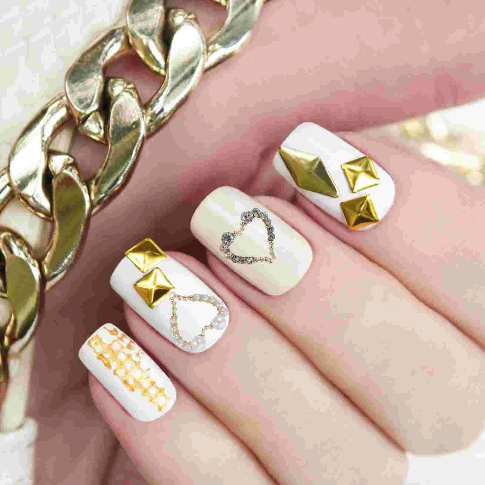 12 szt. Biżuteria w kształcie serca Wiertła do paznokci Piękne akcesoria DIY Manicure w kształcie