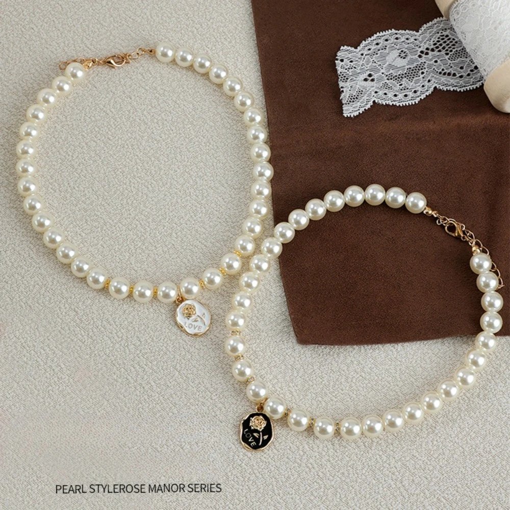 Pet Cat Collars Pearl Rose Pendant Necklace Cat Dog Pearl Collar Pet Pendant Cute High Beauty Retro Decoration Teddy Dog Collar