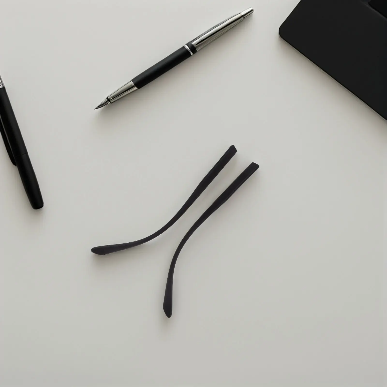 

1Set Glasses Legs Replacement Black Eyeglass Arms Legs Universal Fit Lightweight Spectacle Sunglasses Repair Parts