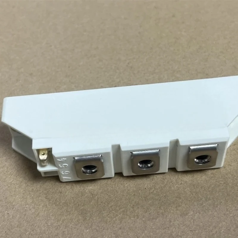 

Brand New Original 1PCS SKKH92/18E SKKH92/16E SKKH92/14E SKKH92/12E Fast Delivery