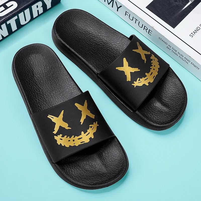 Slippers for Men Worn Externally Summer Trendy Flip Flops Bathroom Non-skid Indoor and Home Sandals