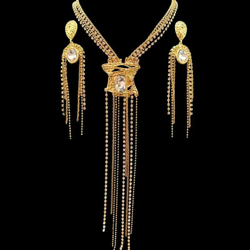 Senior sense niche design medieval gold color tassel necklace earrings set jewelry Luxury fashion women's banquet accessories