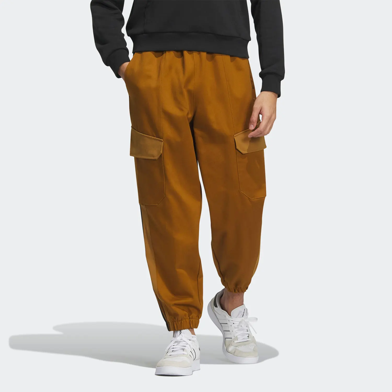 

Оригинальные мужские повседневные спортивные брюки Adidas IK6016