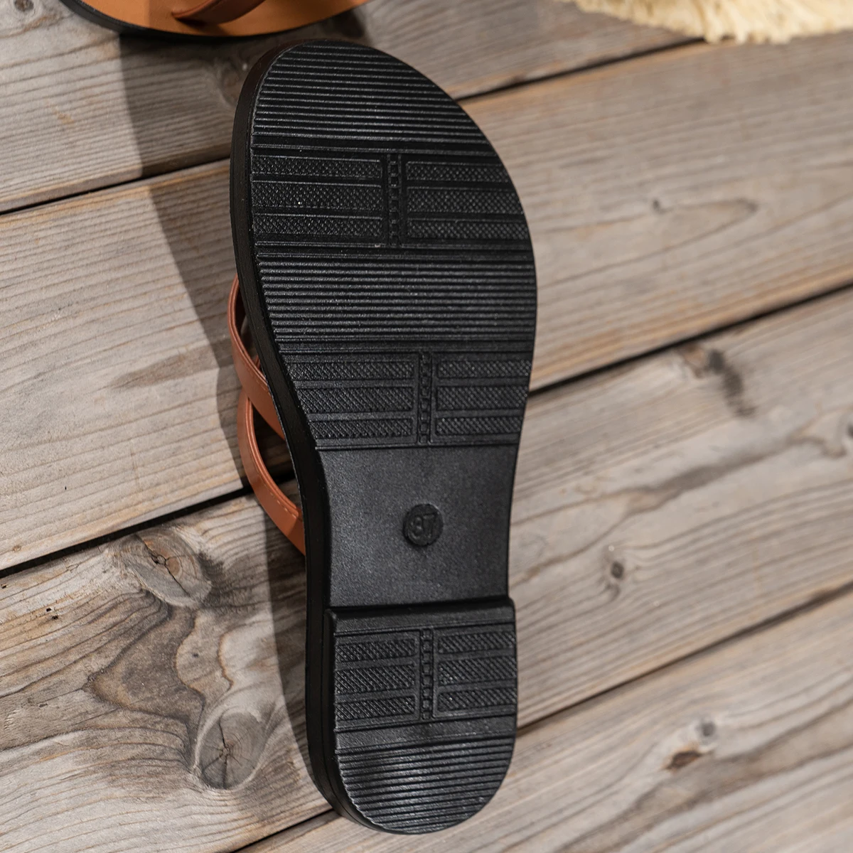 Spring and summer women's flip-flops, flip-flops, and fashionable beach shoes image 5