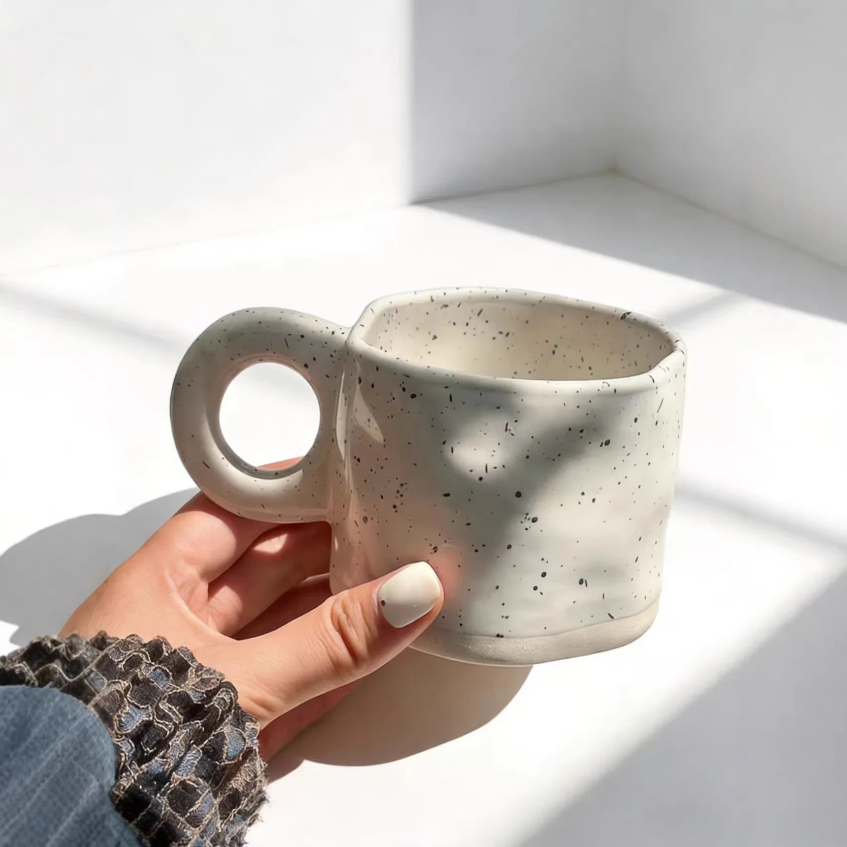 Ceramic Mug Ring Handle Irregular Coffee Modern Print Porcelain Ins Catoon Style Mug Handmade Hot Chocolate Couple Handgrip Cups