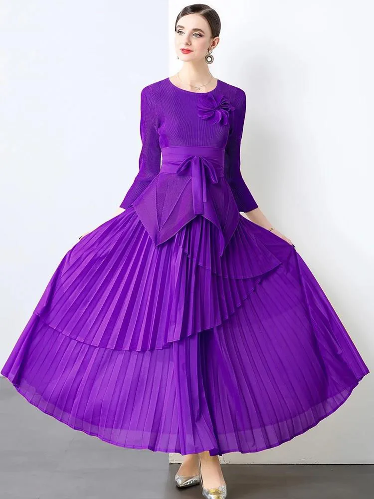 MIYAKE-プリーツシフォンプリーツマキシスカートスーツ,花柄のアップリケ,不規則な包帯,レースアップベルトトップ,伸縮性ウエスト,2個セット