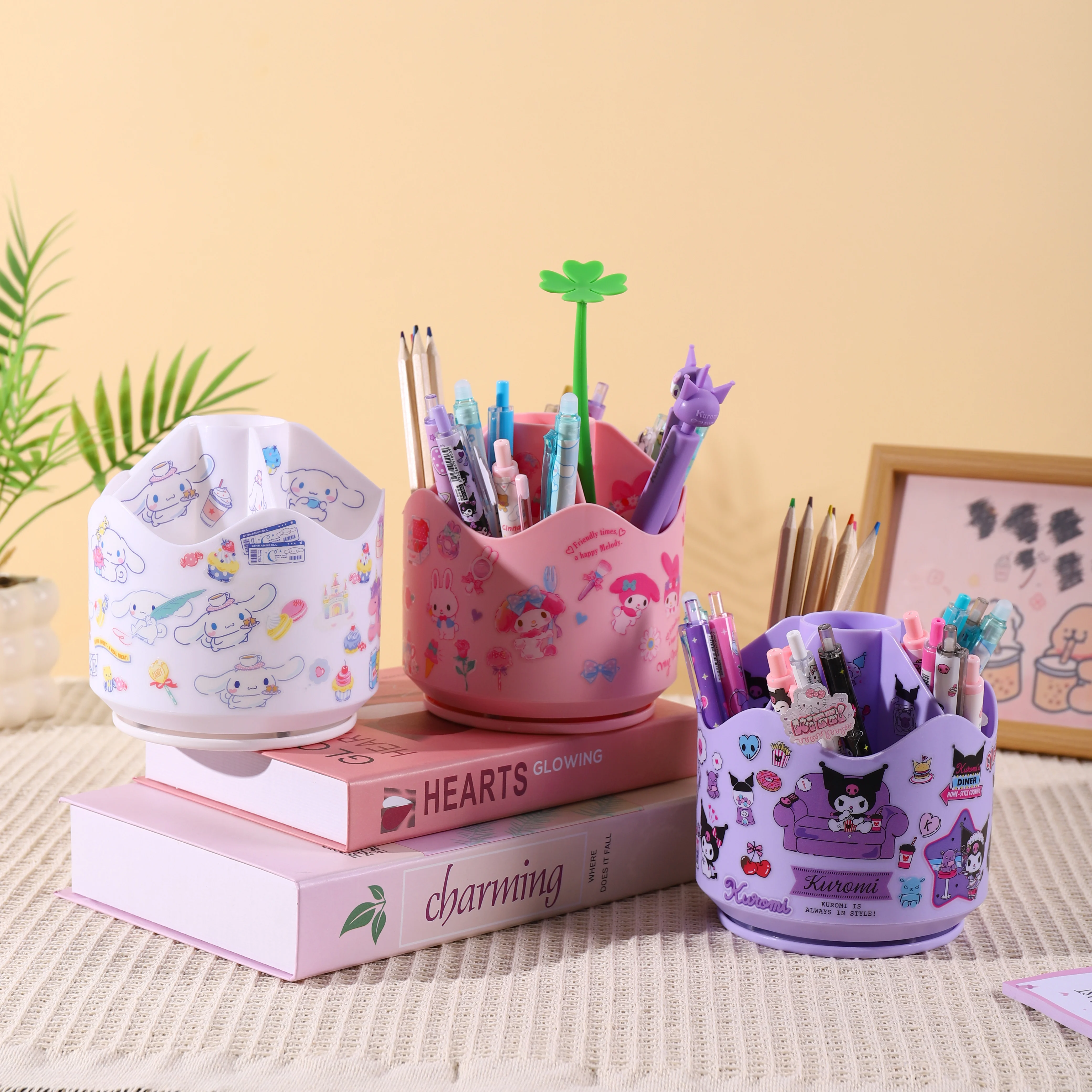

1 pen holder 1 sticker Simple creative 360-degree rotating pen holder Desk large-capacity storage box Student desktop pen holder