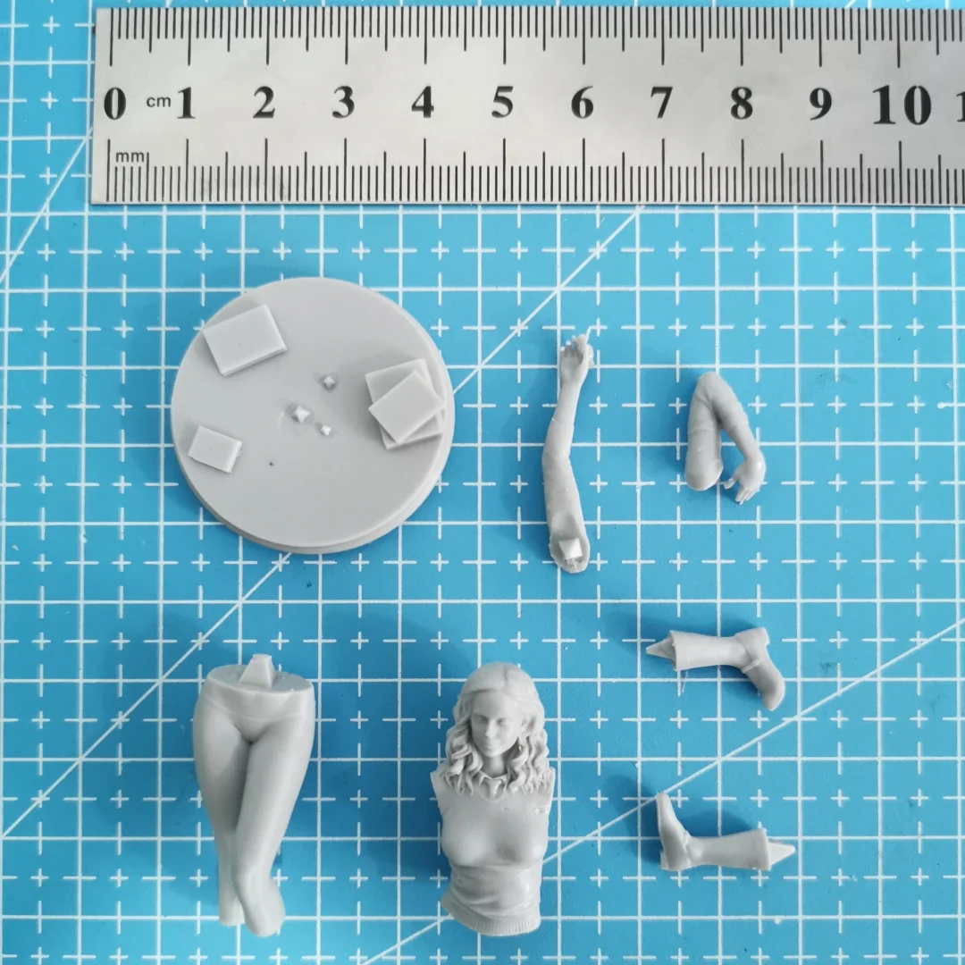 

Elegant Hermione 1/24 Scale Full Resin Figure Model Kit Assemble Miniatures Unassembled Unpainted Collecting Hobby Toys Gifts