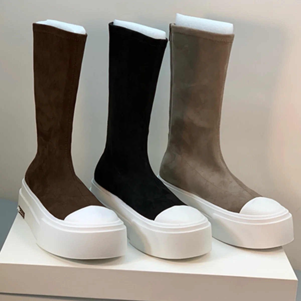 

Maxdutti Minimalist Fashion Blogger Mid-calf Boots For Women Autumn And Winter Retro Contrast Color Stretch Boots For Women