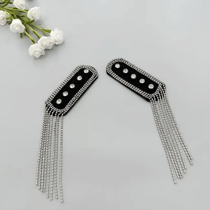652F Fashionable Tassels Crystal Chain Shoulder Epaulette with Bead Studded for Jackets Shirt Formal Dress Shoulder Decors