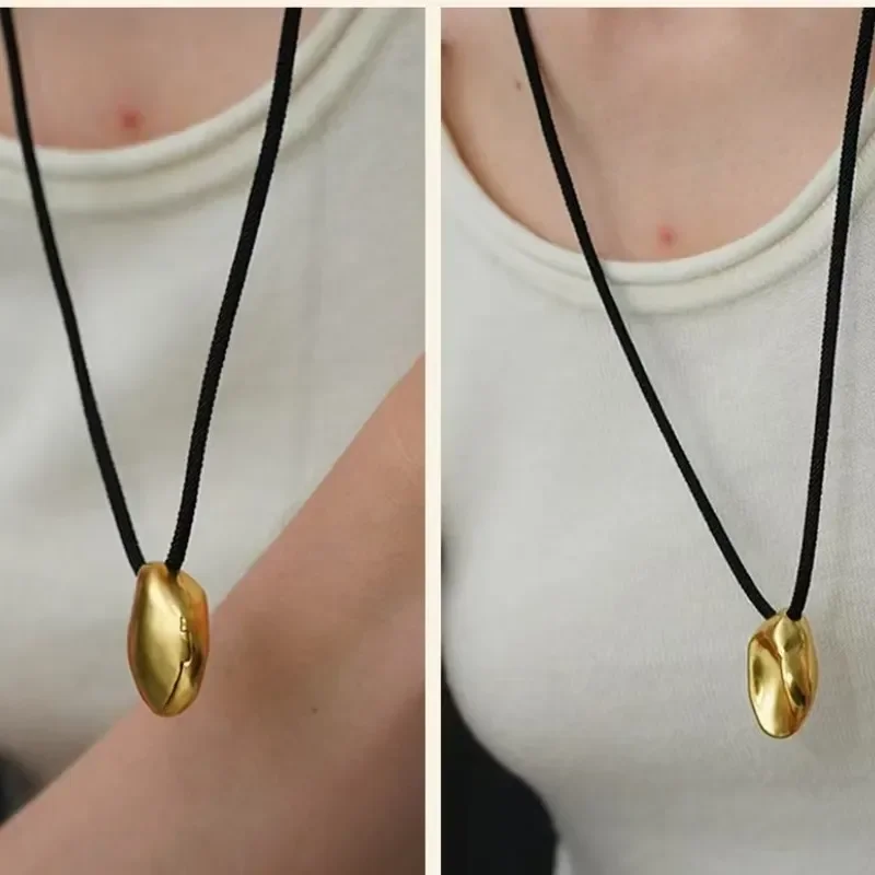 24 New irregular stone inkstone necklace niche high-end autumn and winter essential sweater chain double-sided design black