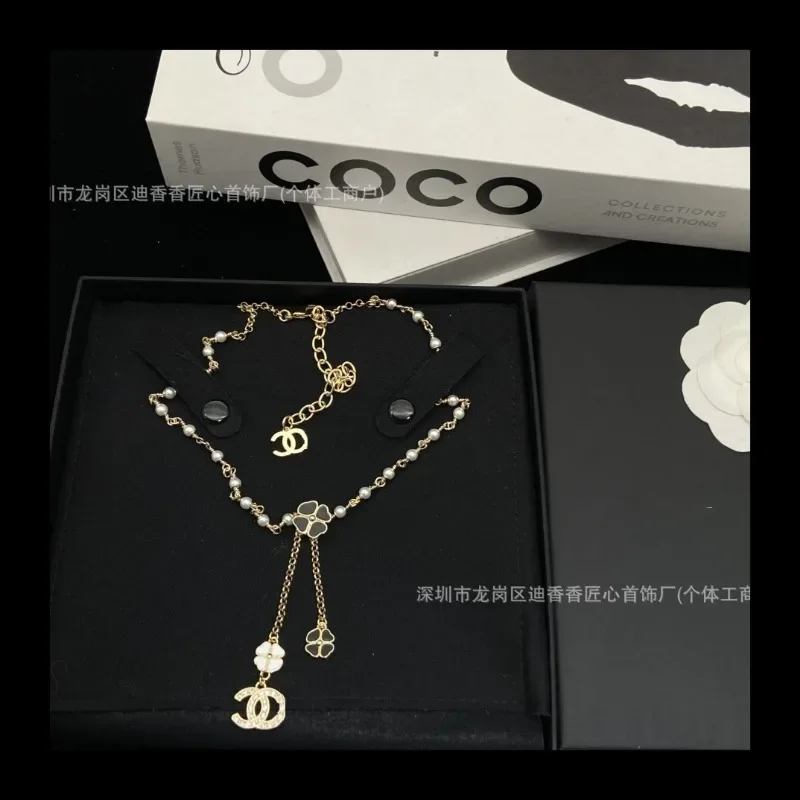 جديد المينا أربع أوراق البرسيم قلادة مزدوجة المرأة الراقية مهدب سلسلة عنق متعددة الاستخدامات