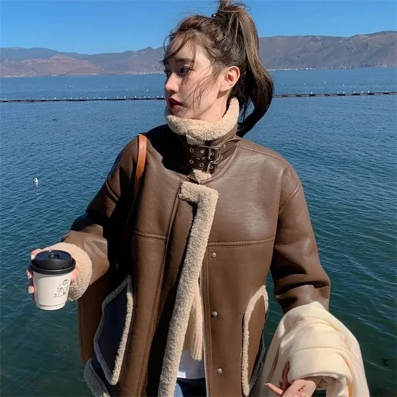 秋冬 レディース ベルベット PUレザージャケット 2025 女性用 ファッション 長袖 アウター 韓国風 レディース パッチワーク フェイクレザーコート